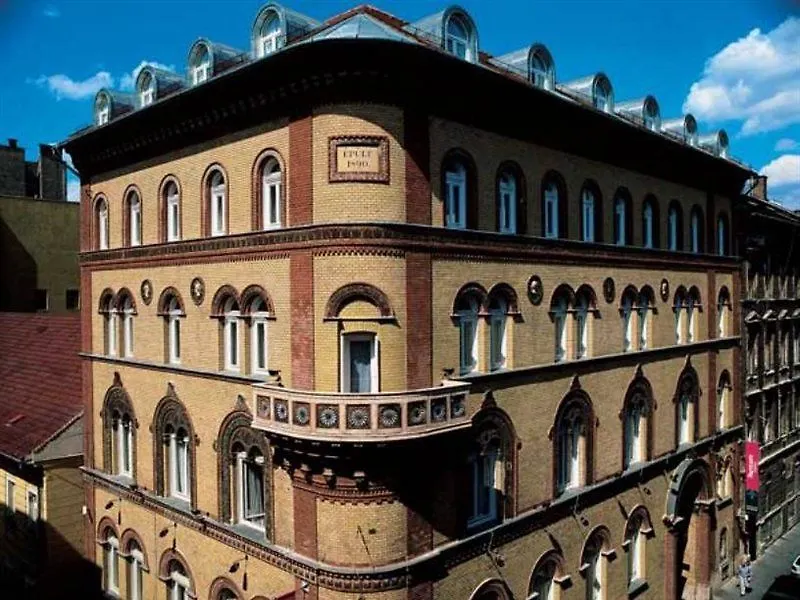 Hotel Museum Budapeşte