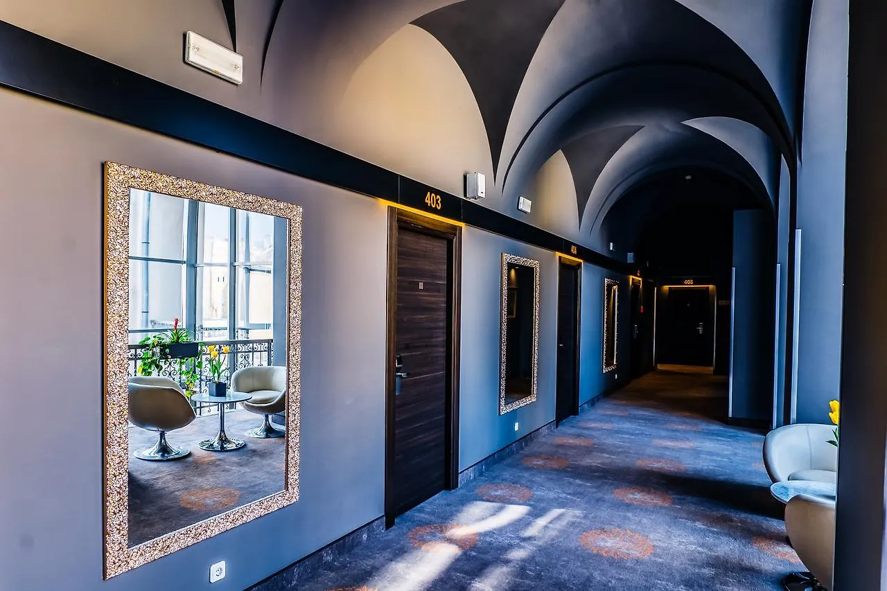 Hotel Museum Budapest 4*,